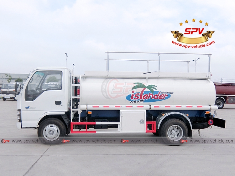 Fuel Tank Truck ISUZU - LS